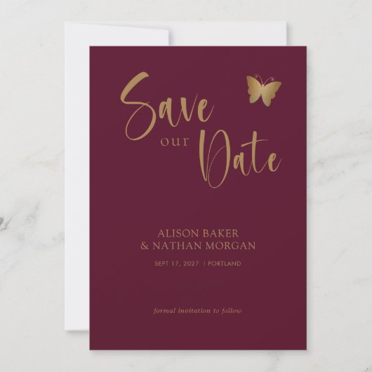 Burgundy & Goud Schrift: Glitter Vlinder Bruiloft Save The Date (Voorkant)
