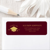 Burgundy Graduation Cap Return Address Etiket (Insitu)