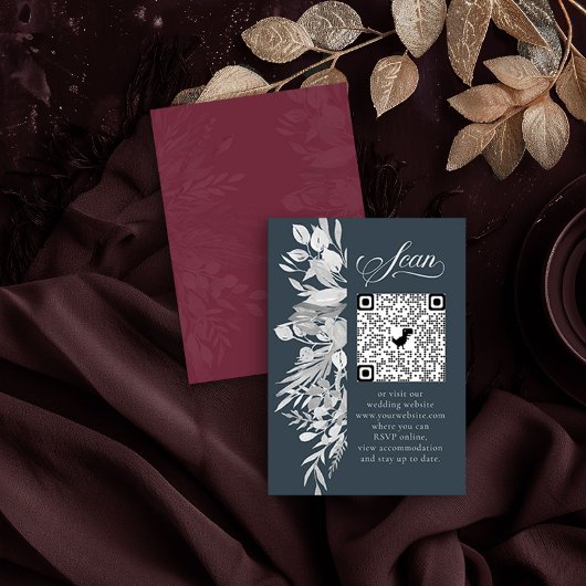 Burgundy Gray Botanical Online RSVP QR Code Informatiekaartje