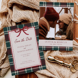 Burgundy groene geruite kerstboog bruiloft save the date