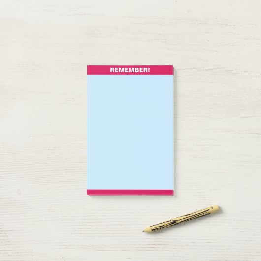 Burgundy Header op Light Blue-herinner opmerking Post-it® Notes (Op bureau)