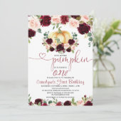 Burgundy Herfst Pumpkin Birthday Uitnodiging (Staand voorkant)