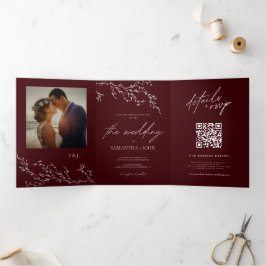 Burgundy & Ivory Botanical Elegant Wedding Drieluik Uitnodiging