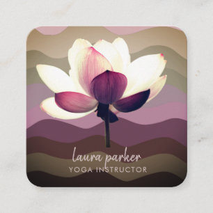 burgundy Lotus Flower Yoga Instructor Waterverf Vierkante Visitekaartje