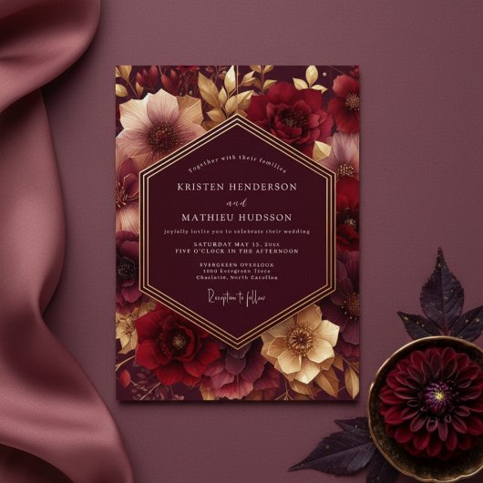 Burgundy Lush Bloom Wedding Kaart