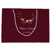Burgundy Marsala Floral Antlers Weddenschap Large Cadeautasje (Achterkant)
