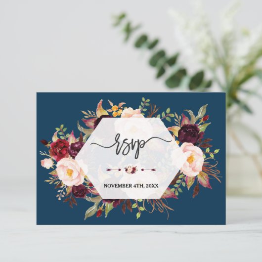Burgundy Marsala Floral Geometric Navy Wedding RSVP Kaartje (Staand voorkant)