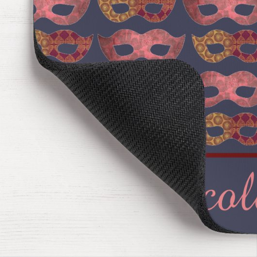 Burgundy Masquerade Masks Pattern Personalised Muismat (Hoek)