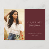 Burgundy Modern Afstudeerder 2022 Foto Afstuderen Briefkaart (Voorkant)