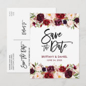 Burgundy Modern Brush Script Save the Date Floral Aankondigingskaart (Voorkant / Achterkant)