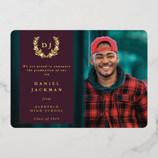 Burgundy Monogram + Aankondiging van het Afstudere (Voorkant)