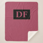Burgundy Monogrammed Sherpa Deken (Voorkant)