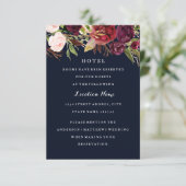Burgundy Navy Bloemrijke Herfst Bruiloft Hotelkaar Informatiekaartje (Staand voorkant)