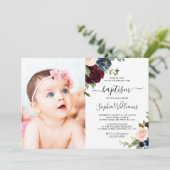 Burgundy & Navy Floral Foto Baptism Uitnodiging (Staand voorkant)