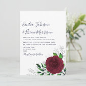 Burgundy Navy Floral Wedding Invitation Kaart (Staand voorkant)