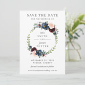 Burgundy Navy Floral Wedding Save the Date Kaart (Staand voorkant)
