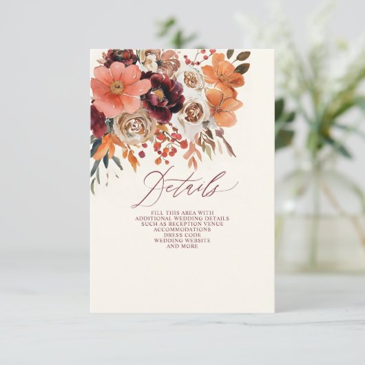 Burgundy Oranje Bloemrijke Herfst Bruiloft Informatiekaartje (Staand voorkant)
