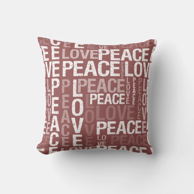 Burgundy Peace Love Kussen (Voorkant)