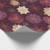 Burgundy Poinsettia Christmas Pattern (3) Cadeaupapier (Hoek)