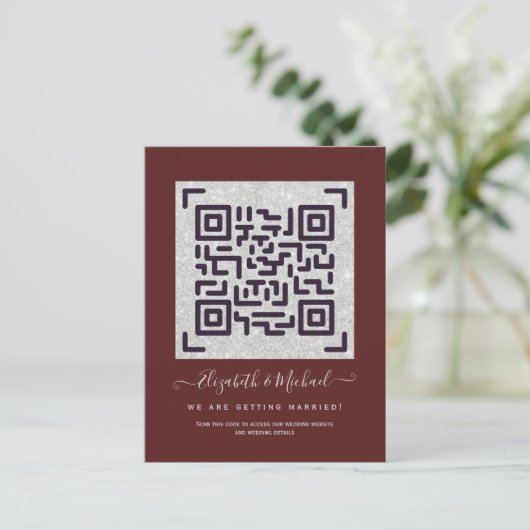 BURGUNDY QR SCANNING CODE Weddenschap Website - De Briefkaart (Staand voorkant)