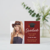 Burgundy Red Afstuderen Foto Chic 2023 Afstuderen Briefkaart (Staand voorkant)