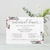 Burgundy Red Blooms Rehearsal Dinner Kaart (Staand voorkant)