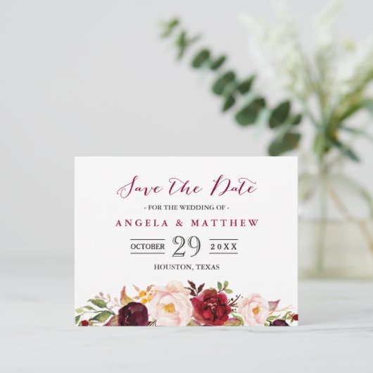 Burgundy Red Blush Floral Wedding Save the Date Briefkaart (Staand voorkant)