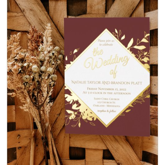 Burgundy Red en Gold Fall Wedding Folie Uitnodiging