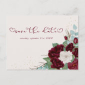Burgundy Red en Ivory Roos Floral Save the Date Aankondigingskaart (Voorkant)