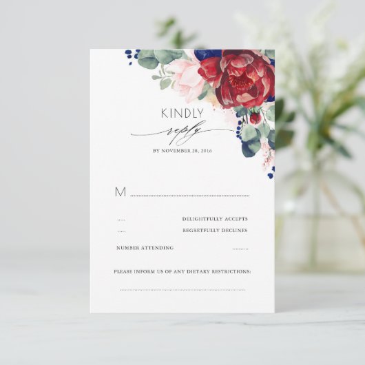 Burgundy Red en Navy Blue Elegant RSVP Kaartje (Staand voorkant)