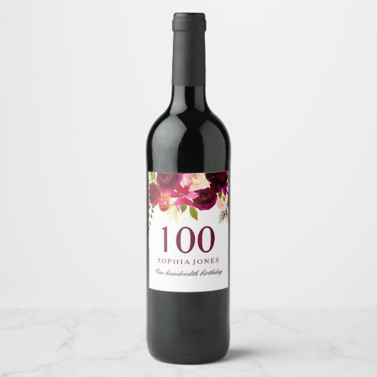 Burgundy Red Floral Boho 100th Birthday Party Wijn Etiket (Voorkant)