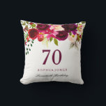 Burgundy Red Floral Boho 70th Birthday Gift Kussen<br><div class="desc">Burgundy Red Floral Boho 70th Birthday Gift Bekijk onze winkel voor een passende uitnodiging en meer cadeaus</div>