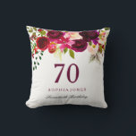 Burgundy Red Floral Boho 70th Birthday Gift Kussen<br><div class="desc">Burgundy Red Floral Boho 70th Birthday Gift Bekijk onze winkel voor een passende uitnodiging en meer cadeaus</div>