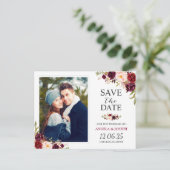 Burgundy Red Floral Chic Save the Date Photo Briefkaart (Staand voorkant)