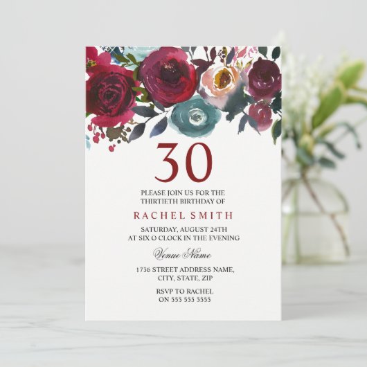 Burgundy Red Floral Elegant 30th Birthday Invite Kaart (Staand voorkant)