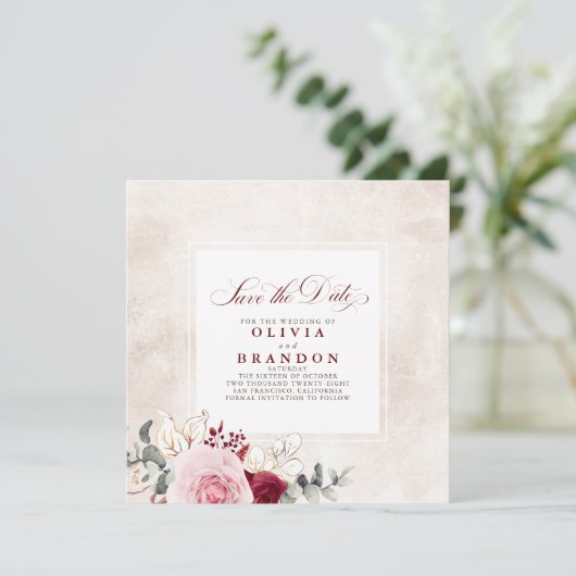 Burgundy Red Floral Elegant redt de datum Aankondiging (Staand voorkant)