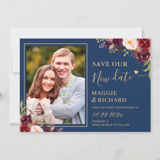 Burgundy Red Floral Navy Blue Weddenschap uitgeste Save The Date (Voorkant)