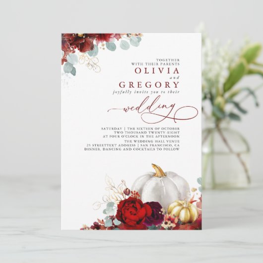 Burgundy Red Flowers Gold Pumpkins Fall Weddenscha Kaart (Staand voorkant)