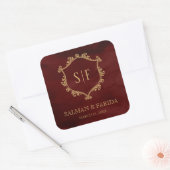 Burgundy Red Gold Crest Monogram Weddenschap Vierkante Sticker (Envelop)