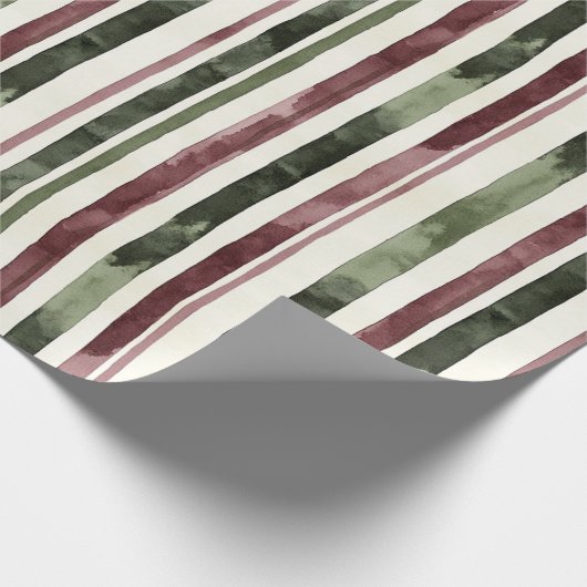 Burgundy Red Green Cream Stripes Christmas Cadeaupapier (Hoek)