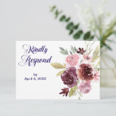 Burgundy Red Navy Blue Floral Wedding RSVP Kaartje (Staand voorkant)
