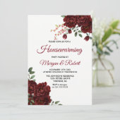 Burgundy Red Rose Floral Housewarming Party Invite Kaart (Staand voorkant)