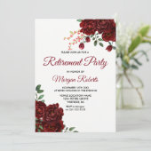 Burgundy Red Rose Floral Retirement Party Invite Kaart (Staand voorkant)