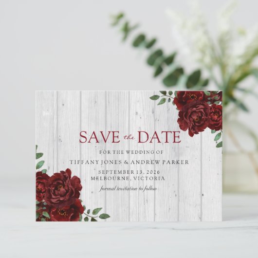 Burgundy Red Rose Romantic Sla de datum op Save The Date (Staand voorkant)