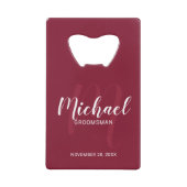 Burgundy Red Script - Aangepaste Groomsmen Creditkaart Flessenopener (Voorkant)