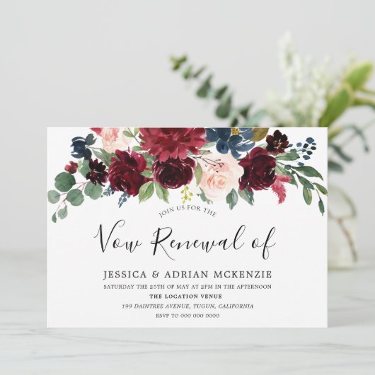 Burgundy Red Wine Modern Vow Renewal Invite Kaart (Staand voorkant)