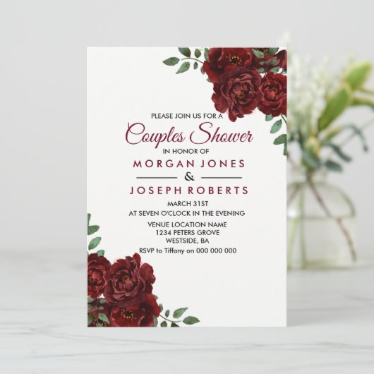 Burgundy Rode Roos Bloemstuk Bruidsparen Shower Ui Kaart (Staand voorkant)