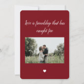 Burgundy Rood Huwelijksupdate 2 Foto Verkleining Aankondiging (Achterkant)