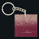 Burgundy Roos Gold Blush Pink Glitter Monogram Sleutelhanger<br><div class="desc">Burgundy en Roos Gold Blush Pink Faux Folie Sparkle Glitter Script Monogram Name Sleutelhanger. Dit maakt de perfecte liefhebbende 16 verjaardag,  bruiloft,  vrijgezellenfeest,  verjaardagsdag,  baby shower of vrijgezellenfeest voor iemand die van luxe glam en stijl houdt.</div>
