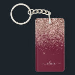Burgundy Roos Gold Blush Pink Glitter Monogram Sleutelhanger<br><div class="desc">Roos Gold - Blush Pink en Burgundy Sparkle Glitter Script Monogram Name Sleutelhanger. Dit maakt de perfecte liefhebbende 16 verjaardag,  bruiloft,  vrijgezellenfeest,  verjaardagsdag,  baby shower of vrijgezellenfeest voor iemand die van luxe glam en stijl houdt.</div>